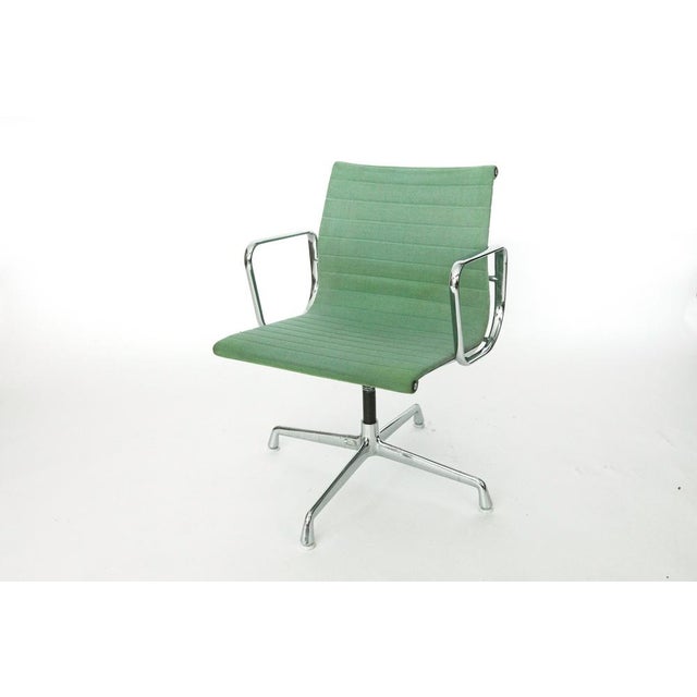 EA 108 Swivel Dining Chair with Aluminium Frame by Charles and Ray Eames for Herman Miller / Vitra, 1970s For Sale - Image 15 of 18
