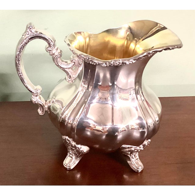 Towle Silversmiths Towle Grand Duchess 3 Piece Silver Plate Tea or Coffee Set For Sale - Image 4 of 9