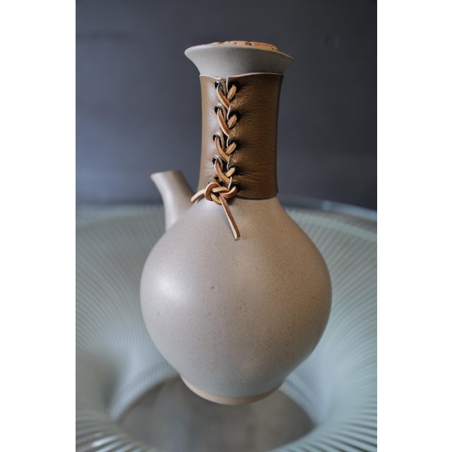 Gray Mid 20th Century Tea Pot by Gordon and Jane Martz For Sale - Image 8 of 13