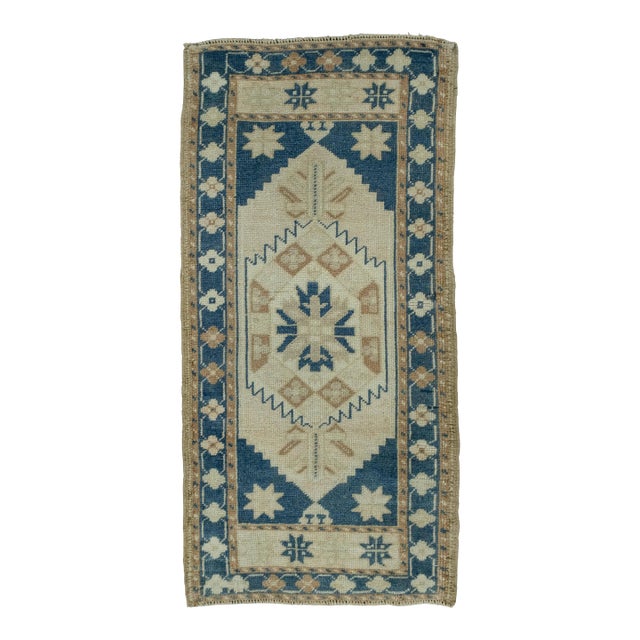 Turkish Mini Rug Oriental Hand Knotted Vintage Rug 1'9" x 3'8" #16518 For Sale