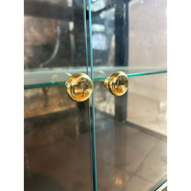 Mastercraft 1970s Mirrored Brass and Glass Curio Display Cabinet For Sale - Image 9 of 9