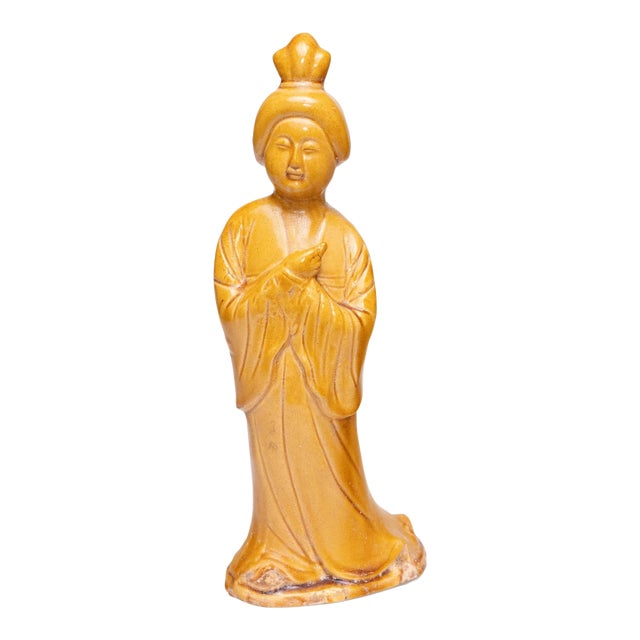Early 20th Century Chinese Goldenrod Yellow Guanyin Figure For Sale