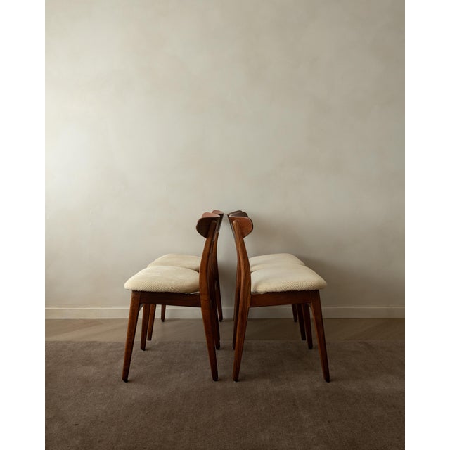 Mid-Century Modern Mid-Century Modern Teak CH30 Dining Chairs by Hans J. Wegner for Carl Hansen & Son, 1960s, Set of 4 For Sale - Image 3 of 18