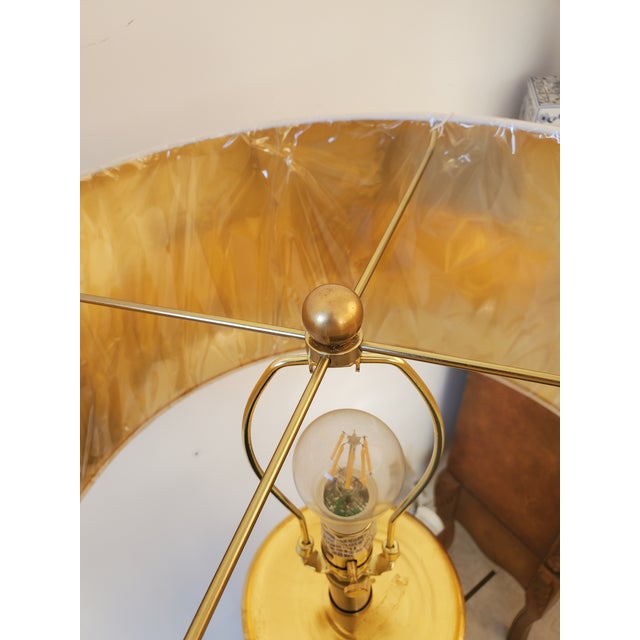 Late 20th Century Milk White and Gold Table Lamp For Sale - Image 4 of 10