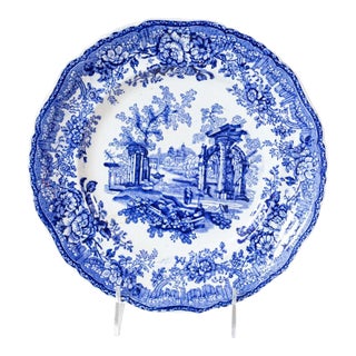 English 19th Century Transfer Blue and White Plates with Ruins and Floral Décor For Sale