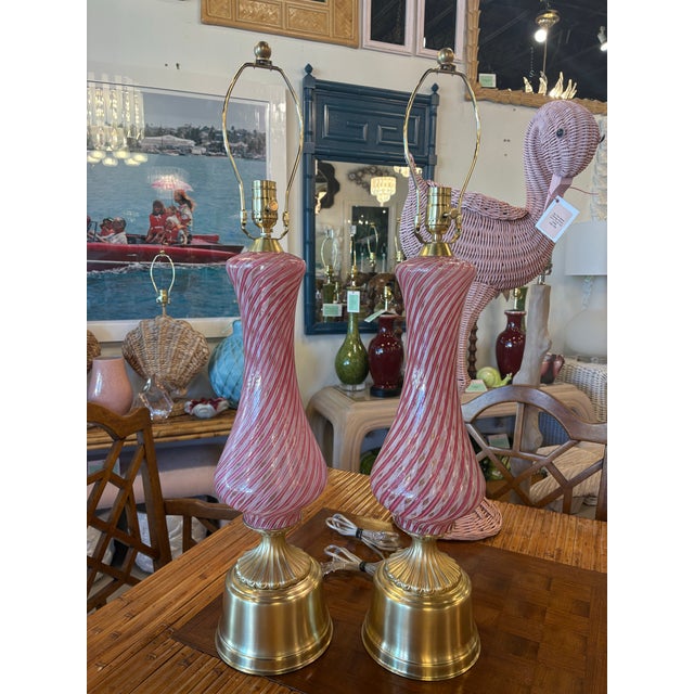 1960s Vintage Pair Dino Martens Murano Pink Swirl Glass & Brass Table Lamps Restored For Sale - Image 5 of 12
