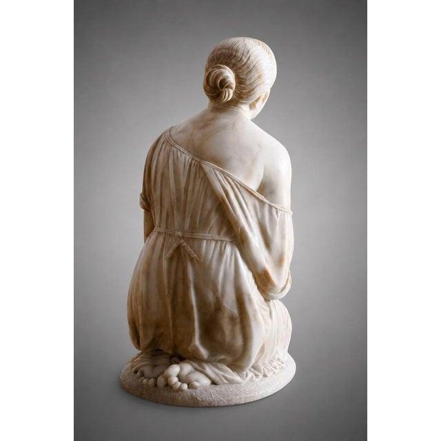 Lombard Artist, Sculpture of Kneeling Female Figure, 19th Century, Alabaster Marble For Sale - Image 3 of 5
