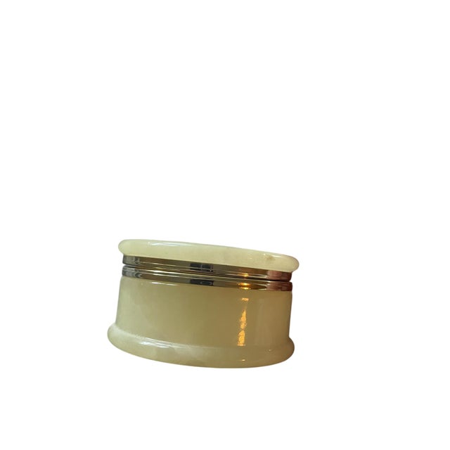 Hollywood Regency Vintage Midcentury Italian Handcarved Alabaster Hinged Trinket Box For Sale - Image 3 of 7