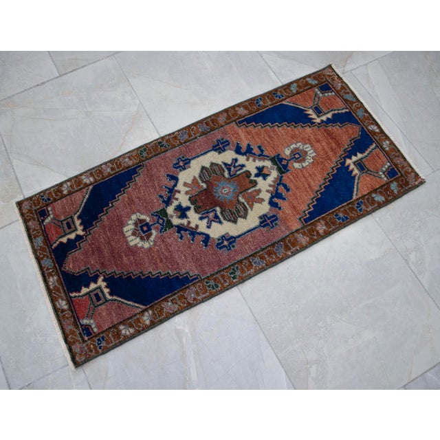 1970s Hand Knotted Turkish Small Rug Decorative Mat for Bathroom - Kitchen and Entryway- 18'' X 39'' For Sale - Image 13 of 14