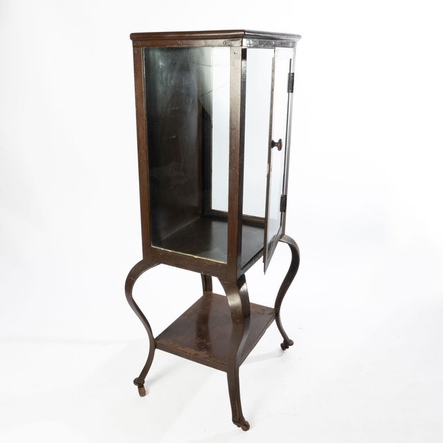 1920's Steel Medical Cabinet For Sale - Image 11 of 12