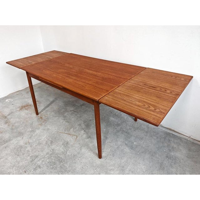 Mid-Century Modern Danish Teak Extendable Dining Table, 1960s For Sale - Image 4 of 14