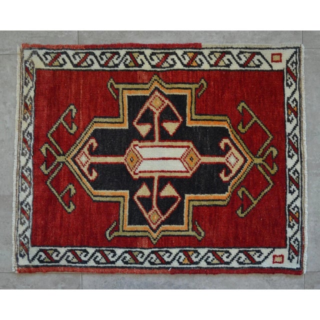 1970s 1970s Vintage Hand Knotted Small Rug For Sale - Image 5 of 5