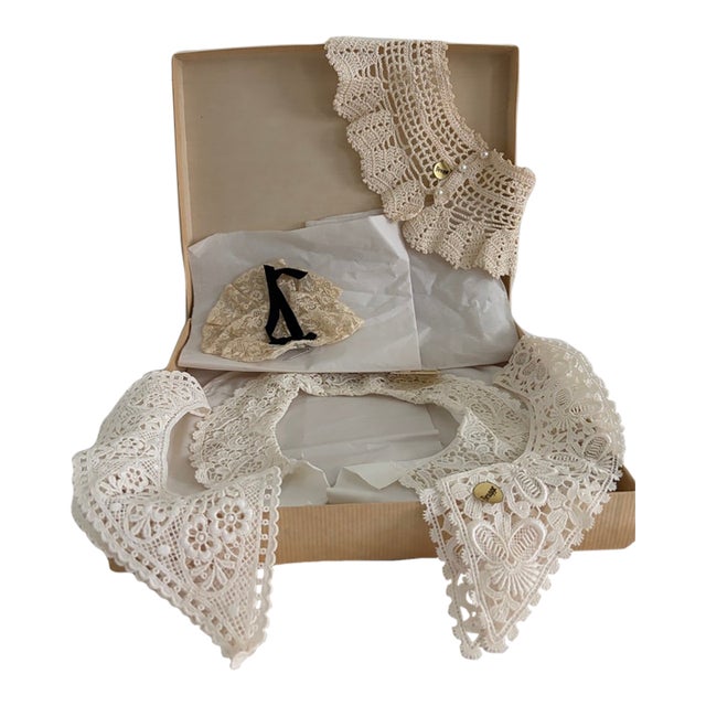 Vintage Handmade Brugge Belgian Lace Collar Collection With Lace Cravat in Original Neiman Marcus Box – Set of 5 For Sale