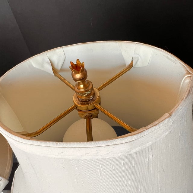 Brass Pair of Hollywood Regency Hand Cut Lead Crystal Table Lamps Mid Century Modern For Sale - Image 8 of 13