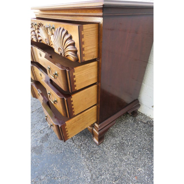 Late 20th Century Kittinger Shell Block Front Mahogany Dresser Chest 5940 For Sale - Image 5 of 12