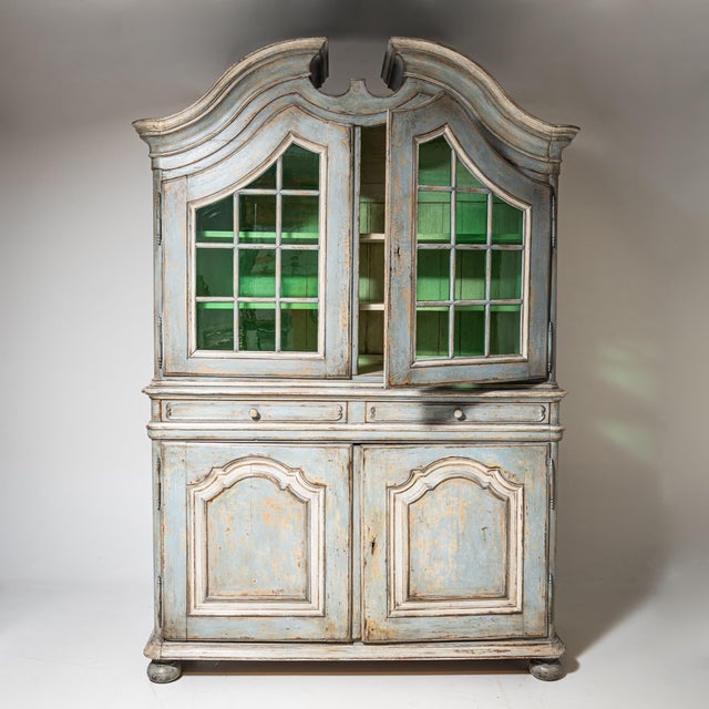 Baroque Display Cabinet, Late 18th-Early 19th Century For Sale - Image 3 of 8
