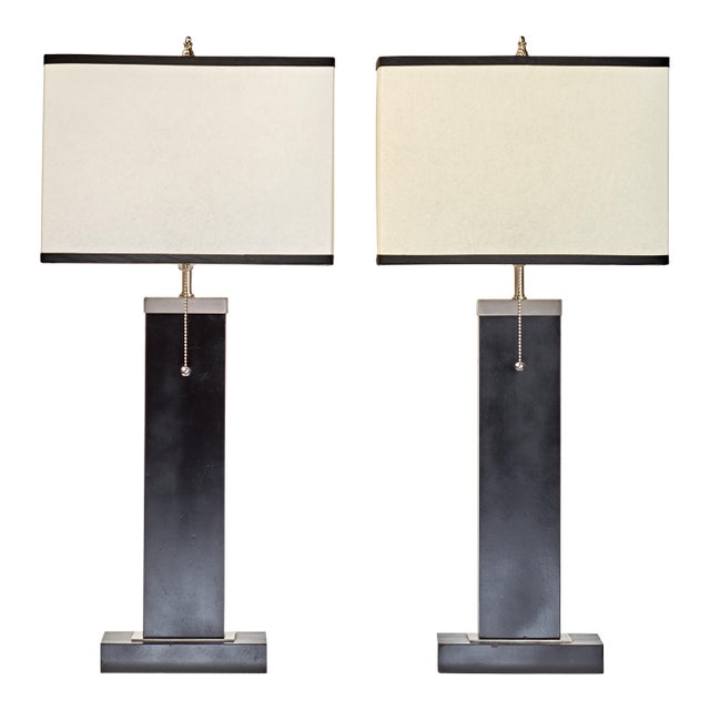 1980s Pair of Black and Chrome Table Lamps With Cream Rectangular Shades For Sale