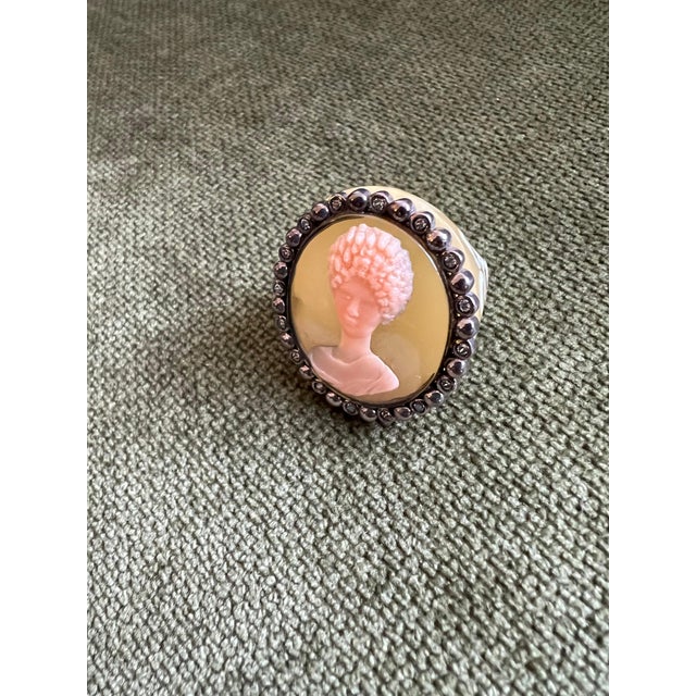 Miriam Salat Mythological Roman Cameo Resin Ring Set In Sterling Silver & Topaz For Sale In New York - Image 6 of 18