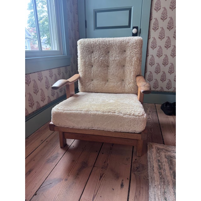 Brown Pair of Tripod Lounge Chairs Attributed to Guillerme Et Chambron for Votre Maison, 1960 For Sale - Image 8 of 10