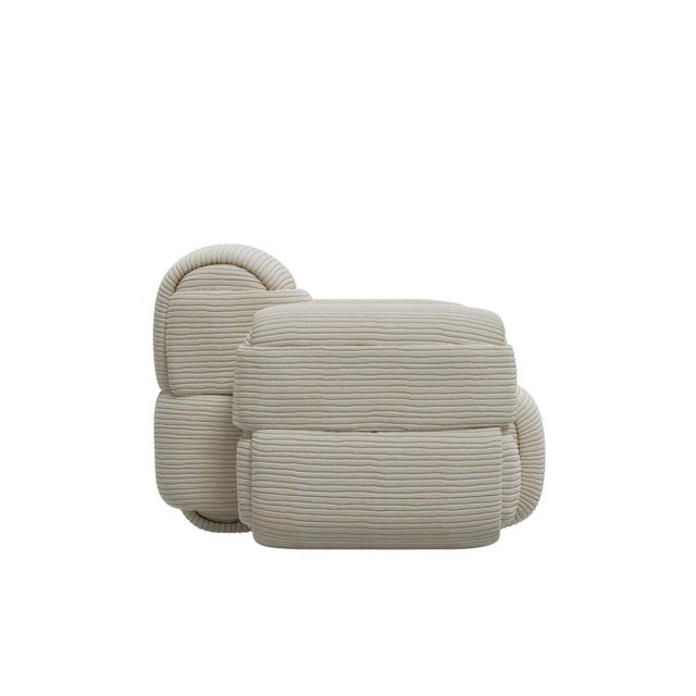 Elsa Lounge Chair by Ottiu For Sale - Image 4 of 18