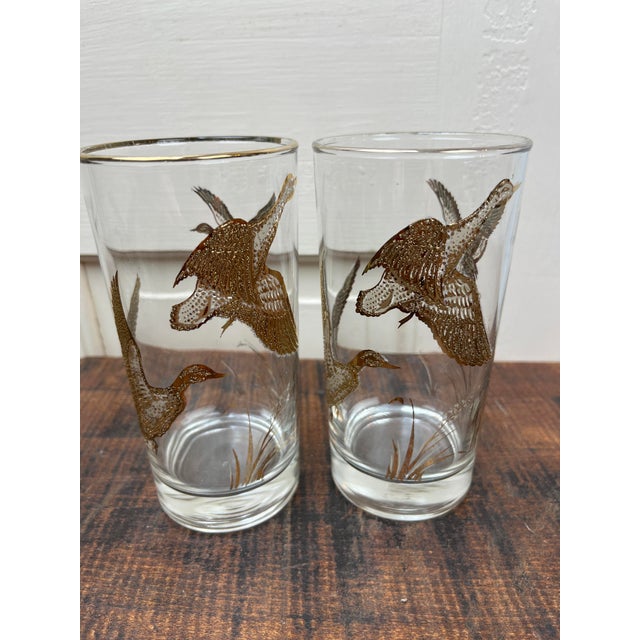 Mid-Century Modern 1970s Mid Century Modern Golden Mallards 8 Highball Glasses W Orignal Carrier Libbey Richard Bishop For Sale - Image 3 of 12
