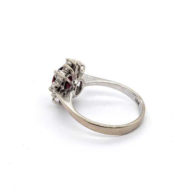 Metal Gia Certified Natural Oval Sri Lankan Ruby & Diamond Halo in 18k White Gold Ring, Size 6 For Sale - Image 7 of 9