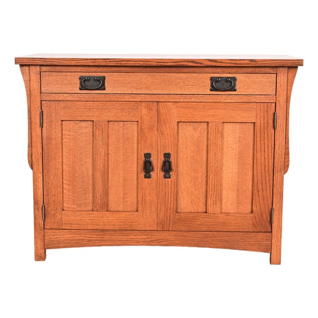 Stickley Style Mission Oak Arts & Crafts Sideboard Buffet or Bar Cabinet For Sale