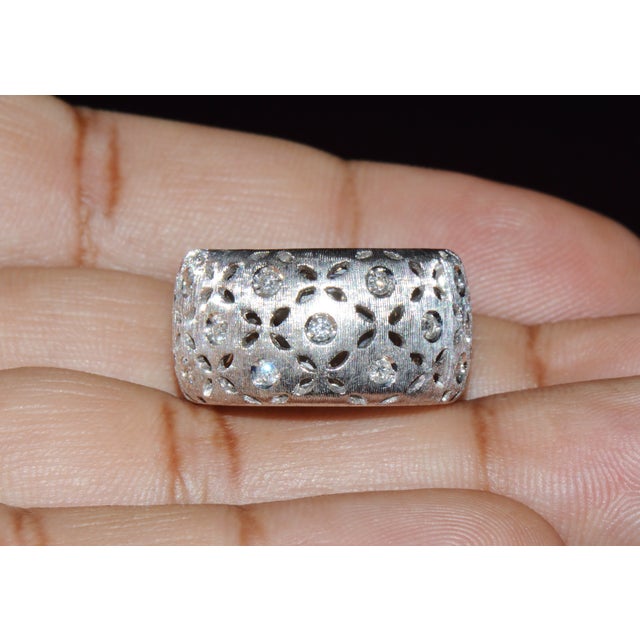 Authentic Roberto Coin Granada Natural 0.32Ct Diamond 18k White Gold Wide Band Ring, Size 6.5 For Sale - Image 9 of 16