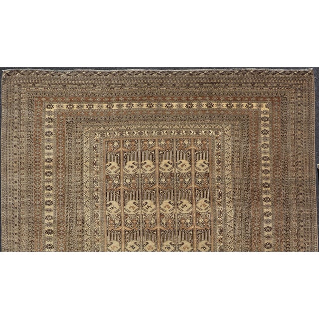 Early 20th Century Hand-Knotted Turkomen Ersari Rug in Wool With All-Over Tribal Beluch Design 10'2 X 12'8 For Sale - Image 5 of 13