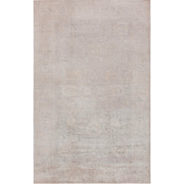 Beautiful Neutral Silk & Wool Large Decorative Modern Rug, Country of origin: Turkey, Circa date: Modern