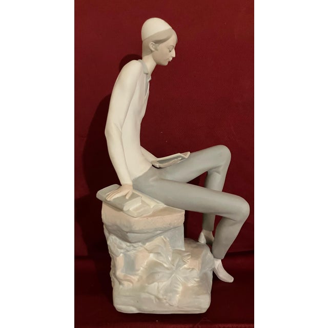 Contemporary 1970s Vintage Lladró Porcelain "Hebrew Student" Sculpture by Juan Huerta - #4684 For Sale - Image 3 of 7