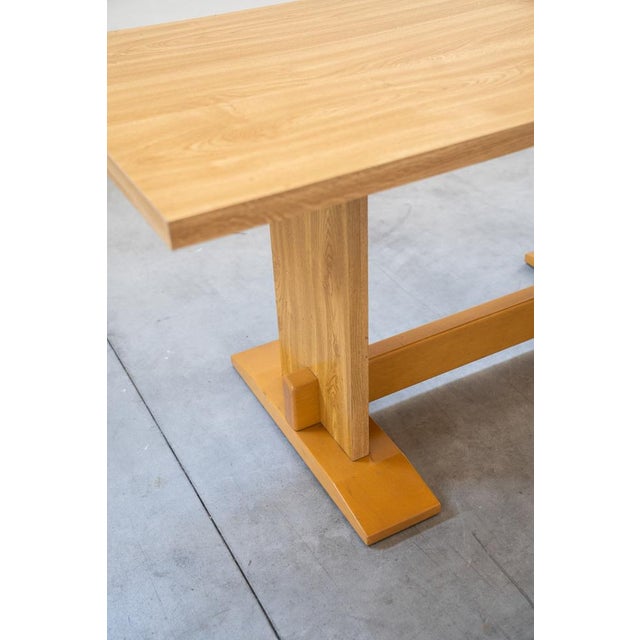 WEAR INFORMATION some chipping in the laminate, as in photo.