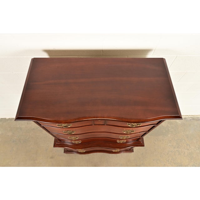 Chippendale Carved Mahogany Serpentine Front Six-Drawer Highboy Dresser For Sale - Image 12 of 15