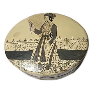 1960s Kashmiri Papier-Mâché Trinket Box For Sale