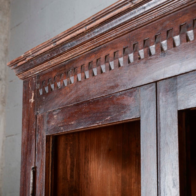 19th Century Display Cabinet with Shelves For Sale - Image 13 of 18