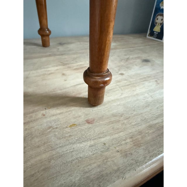 American Mid 20th Century Ethan Allen by Baumritter Heirloom Collection Night Stand / Side Table For Sale - Image 3 of 11