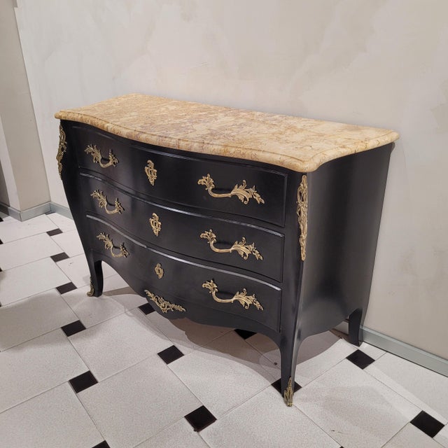 Early 20th Century Louis XV Commode, Paris, France, 1900s For Sale - Image 5 of 18