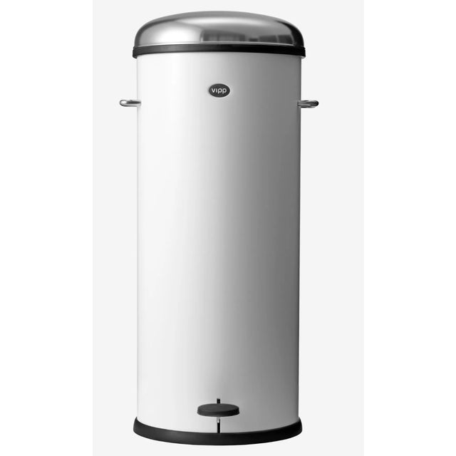 Vipp’s iconic Danish designer bin, presented in the timeless classic white finish. The Vipp 17 is the largest and most...