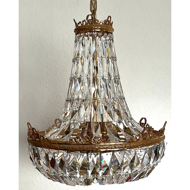 Traditional Brass and Lead Crystal 9-Flame Chandelier from Palwa, 1960s For Sale - Image 3 of 18
