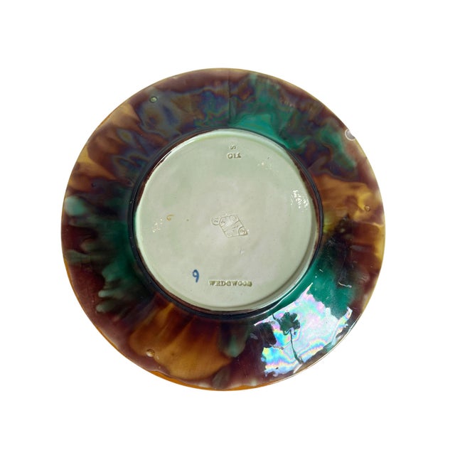 Wedgwood Majolica Plate For Sale In Dallas - Image 6 of 7
