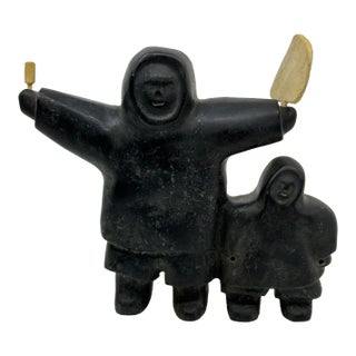 Vintage Hand Carved Signed Inuit Dark Serpentine Drummer & Child Sculpture With Bone Drum For Sale