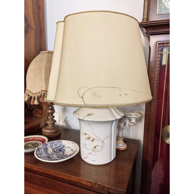 Vintage Table Lamp in Hand Painted Ceramic and Brass, Italy, 1950s, in Flawless conditions. Designed 1950 to 1959 This...