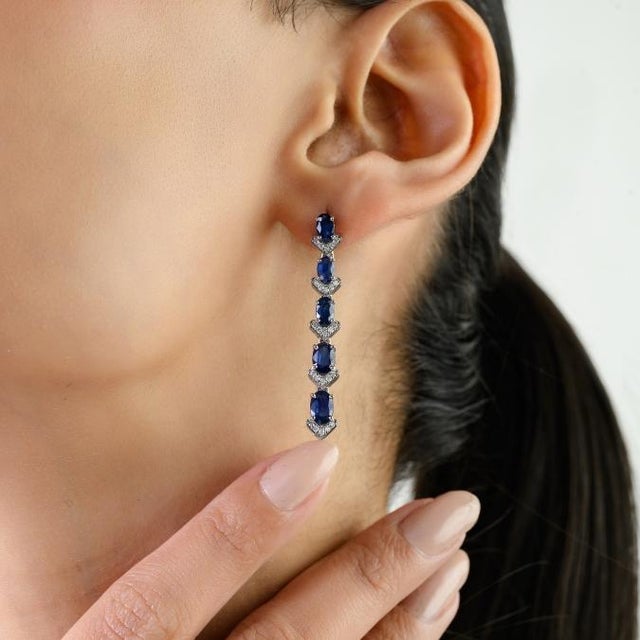 Late 20th Century 3.47 Carat Blue Sapphire Chandelier Line Earrings With Diamonds in 14k Gold- 2 Pieces For Sale - Image 5 of 13