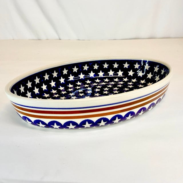 1980s 1980s Vintage Arts & Crafts Americana Boho Chic Boleslawiec Pottery Oval Baker Serving Dish - 4th of July For Sale - Image 5 of 11
