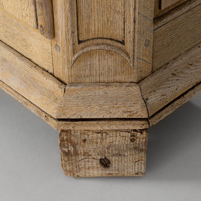 19th Century French Louis XV Oak Buffet For Sale - Image 13 of 18