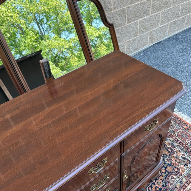 1980s Ethan Allen Georgian Court Solid Cherry 8 Drawer Low Dresser & Trifold Mirror (11-5223) For Sale - Image 10 of 18