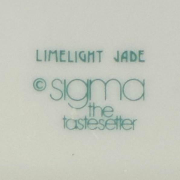 Ceramic Classic Hollywood Regency Ceramic Ginger Jars With Lids - Group of 3 For Sale - Image 7 of 9