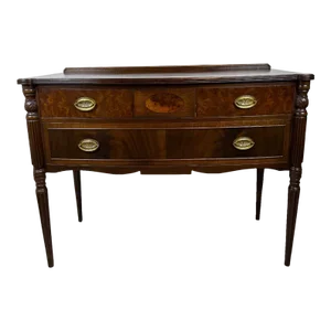 1980s Vintage Hepplewhite Style Mahogany Sideboard