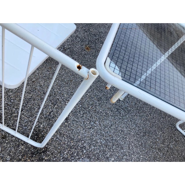 1960s Mid-Century Modern Italian White Emu Pivoting Wire Chair & Table System For Sale - Image 6 of 10