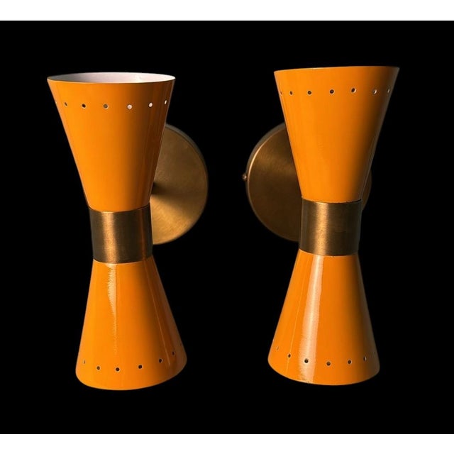 Stilnovo Stilnovo Style Pair of Italian Wall Sconces in Lacquered Metal and Brass For Sale - Image 4 of 12